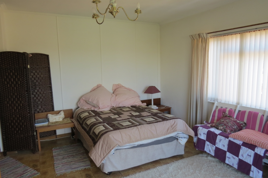 3 Bedroom Property for Sale in Stilbaai Oos Western Cape